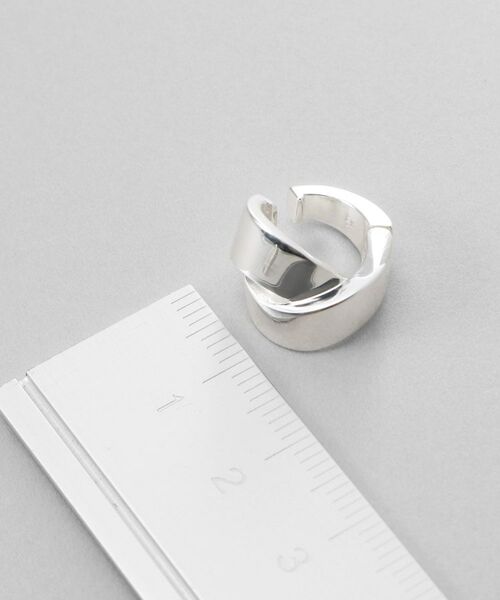 COCOSHNIK / ココシュニック ピアス・イヤリング | シルバー ハギーイヤリング フォールディングオーバーラップ | 詳細4