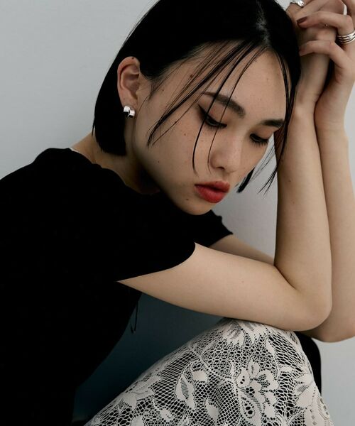 COCOSHNIK / ココシュニック ピアス・イヤリング | シルバー ハギーイヤリング フォールディングオーバーラップ | 詳細7