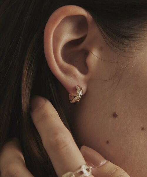 COCOSHNIK / ココシュニック ピアス・イヤリング | K10ダイヤモンド 逆アールフープ スタッドピアス | 詳細8