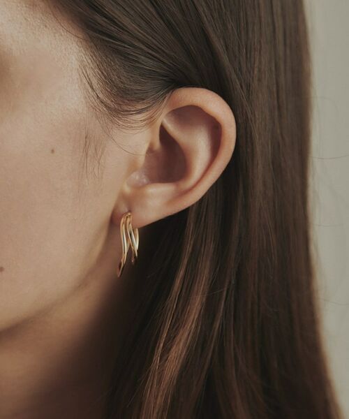 COCOSHNIK / ココシュニック ピアス・イヤリング | K10中空カーブダブル フープピアス | 詳細10