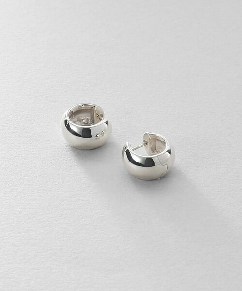COCOSHNIK / ココシュニック ピアス・イヤリング | シルバー ハギーフープ ワイドピアス | 詳細1