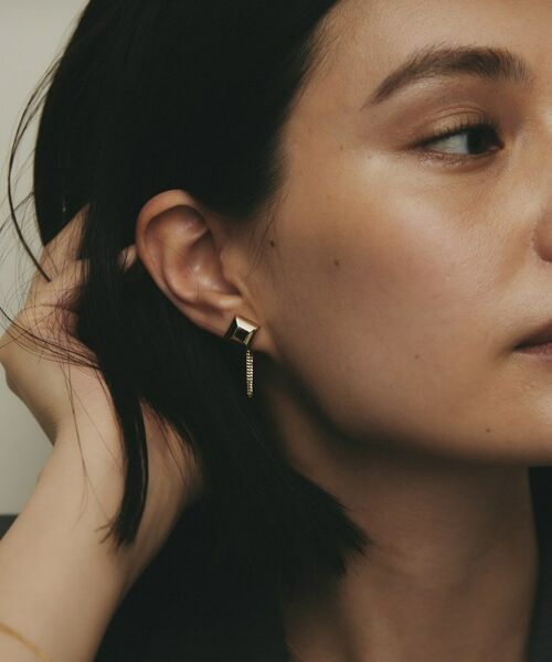 COCOSHNIK / ココシュニック ピアス・イヤリング | K10中空スクエアプリズム スタッドピアス | 詳細6