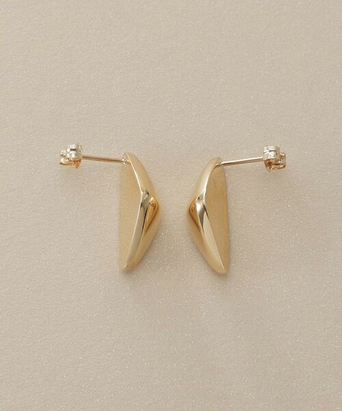 COCOSHNIK / ココシュニック ピアス・イヤリング | K10中空トライアングルピラミッド スタッドピアス | 詳細3