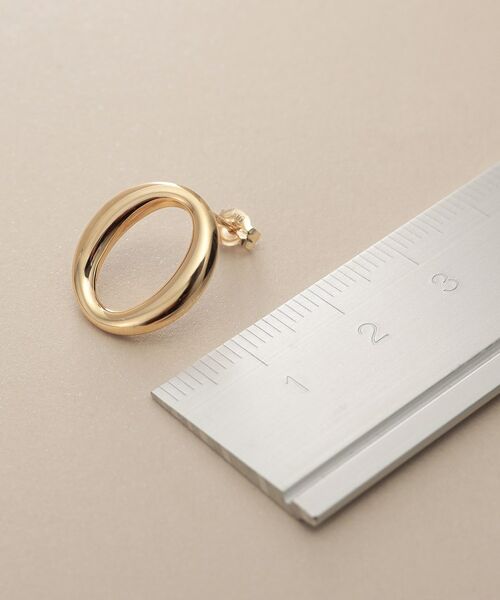 COCOSHNIK / ココシュニック ピアス・イヤリング | K10中空ニュアンスオーバル スタッズピアス | 詳細4