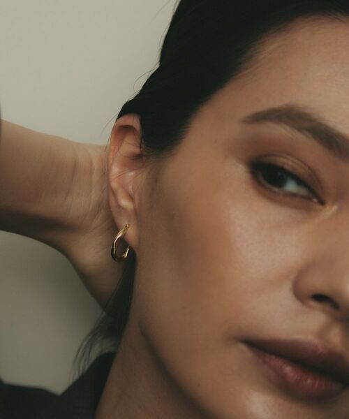 COCOSHNIK / ココシュニック ピアス・イヤリング | K10中空クラッシュ フープピアス | 詳細8