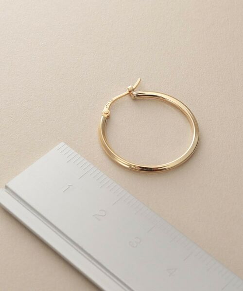 COCOSHNIK / ココシュニック ピアス・イヤリング | K10中空角線ツイスト フープピアス | 詳細5