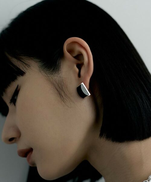 COCOSHNIK / ココシュニック ピアス・イヤリング | シルバー オニキス バフトップカットピアス | 詳細9