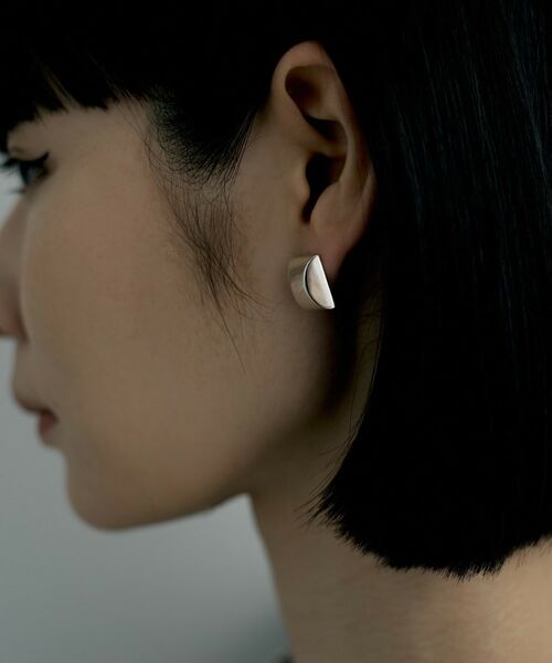 COCOSHNIK / ココシュニック ピアス・イヤリング | シルバー ホロウスタッドピアス スロープカット | 詳細8