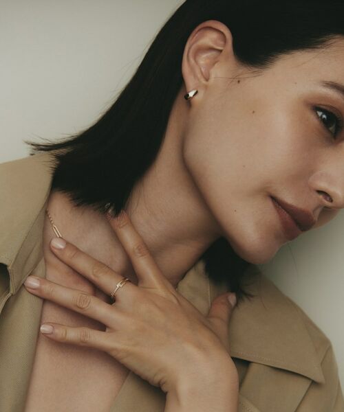 COCOSHNIK / ココシュニック ピアス・イヤリング | K10中空クッションカーブ スタッドピアス | 詳細7