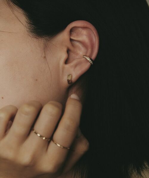 COCOSHNIK / ココシュニック ピアス・イヤリング | K10ダイヤモンド しのぎテーパード イヤーカフ | 詳細10