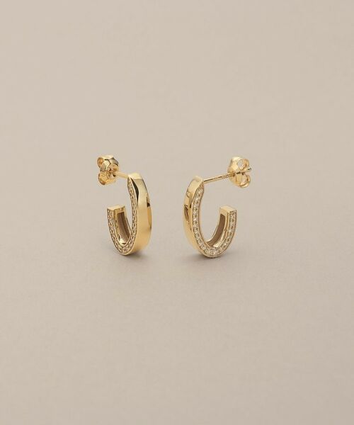 COCOSHNIK / ココシュニック ピアス・イヤリング | K10ダイヤモンド サイドパヴェオーバルフープ スタッドピアス（アイボリー(104)）