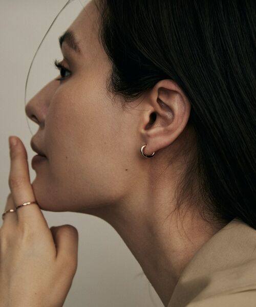 COCOSHNIK / ココシュニック ピアス・イヤリング | K10オーバルシェイプ 中折れピアス | 詳細7