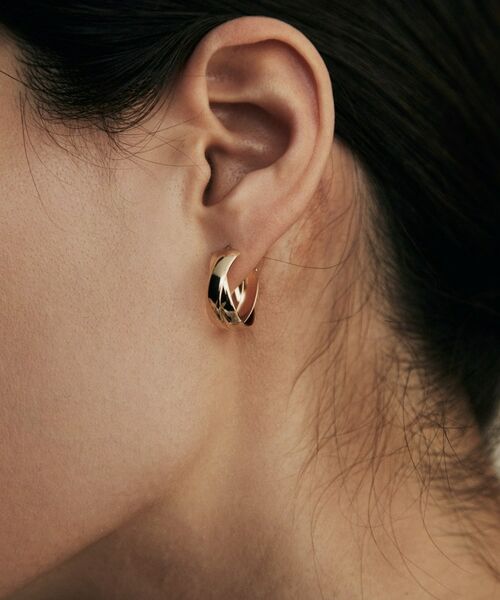 COCOSHNIK / ココシュニック ピアス・イヤリング | K10甲丸クロス フープピアス | 詳細7