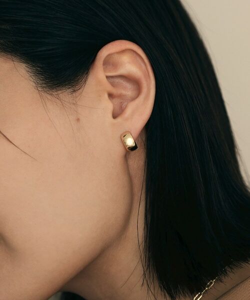 COCOSHNIK / ココシュニック ピアス・イヤリング | K18中空平甲 中折れピアス | 詳細8