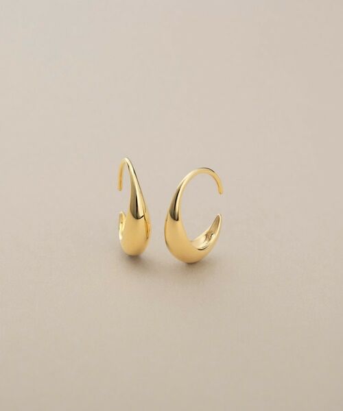 COCOSHNIK / ココシュニック ピアス・イヤリング | K10ペアシェイプ フックピアス（イエローゴールド(100)）