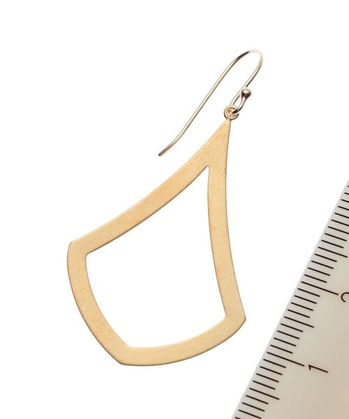 COCOSHNIK ONKITSCH / ココシュニックオンキッチュ ピアス・イヤリング | ベーシックイチョウ形 フックピアス (K10フック) | 詳細6