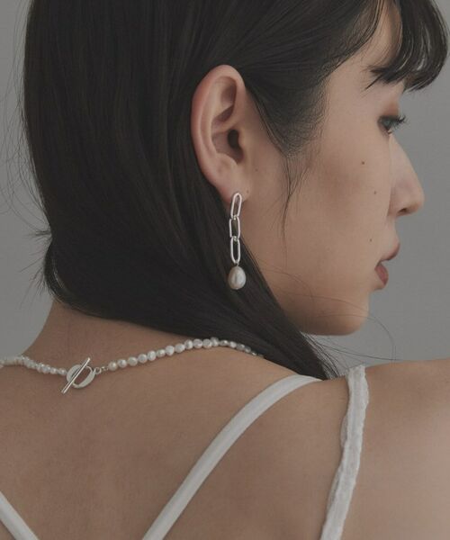 COCOSHNIK ONKITSCH / ココシュニックオンキッチュ ネックレス・ペンダント・チョーカー | シルバー バロックパール カーブチェーン マンテルネックレス | 詳細11