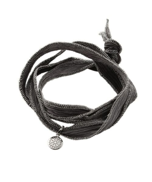 COCOSHNIK ONKITSCH / ココシュニックオンキッチュ ブレスレット・バングル | シルクリボンブレスレット(グレー) | 詳細1