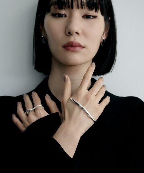 COCOSHNIK ONKITSCH / ココシュニックオンキッチュ ブレスレット・バングル | シルバー 【サステナブル】ニュアンスラインパームカフ | 詳細8