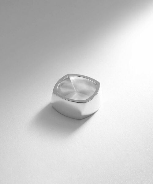 COCOSHNIK ONKITSCH / ココシュニックオンキッチュ リング | シルバー ツイストスクエア リングL | 詳細1
