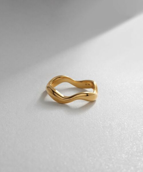 COCOSHNIK ONKITSCH / ココシュニックオンキッチュ リング | シルバー ニュアンスリング ウェーブ GP（ゴールド(600)）