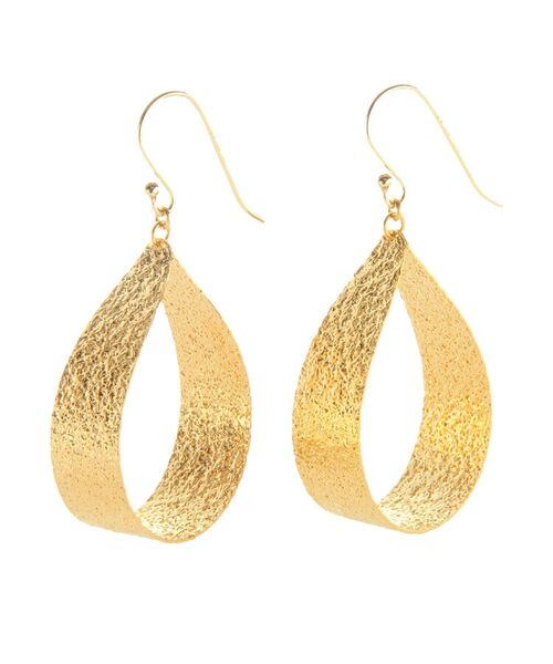 COCOSHNIK ONKITSCH / ココシュニックオンキッチュ ピアス・イヤリング | テクスチャープレート フープピアス(S) (K10ポスト)（ゴールド系(500)）