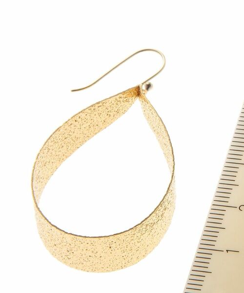 COCOSHNIK ONKITSCH / ココシュニックオンキッチュ ピアス・イヤリング | テクスチャープレート フープピアス(M) (K10ポスト) | 詳細6