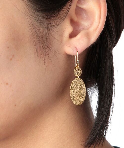 COCOSHNIK ONKITSCH / ココシュニックオンキッチュ ピアス・イヤリング | テクスチャープレートオーバル×サークル2連 フックピアス | 詳細4