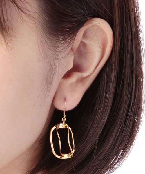 COCOSHNIK ONKITSCH / ココシュニックオンキッチュ ピアス・イヤリング | 楕円アーチ フックピアス(K10フック) | 詳細4