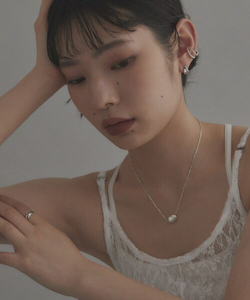 COCOSHNIK ONKITSCH / ココシュニックオンキッチュ ピアス・イヤリング | シルバー スモールフープ ホロウピアス | 詳細5