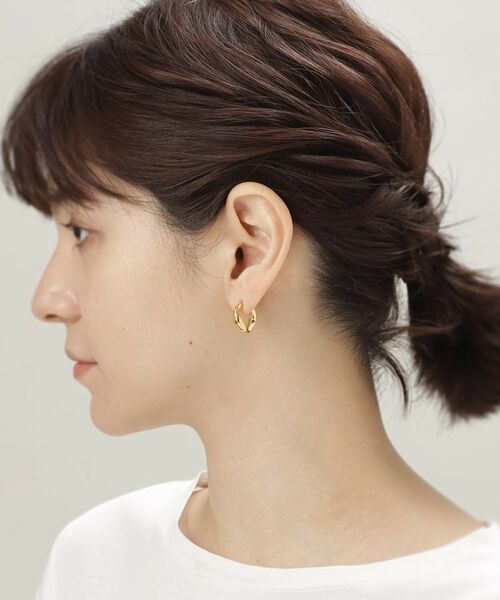 COCOSHNIK ONKITSCH / ココシュニックオンキッチュ ピアス・イヤリング | シルバー チェーンピアス カーブチェーンシングル GP | 詳細9