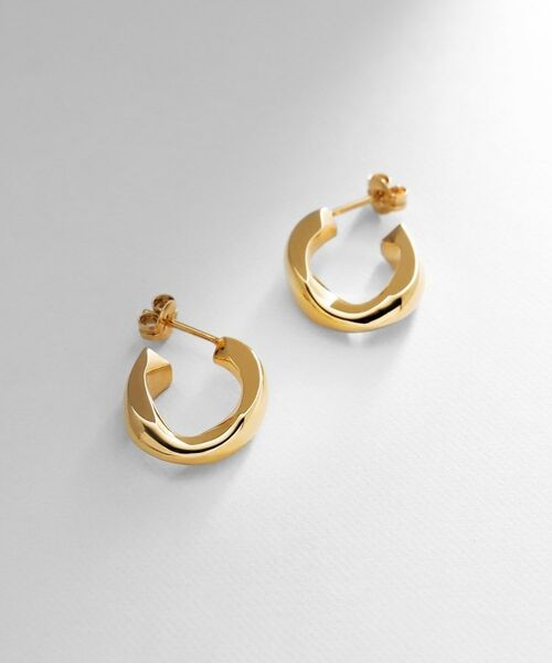 COCOSHNIK ONKITSCH / ココシュニックオンキッチュ ピアス・イヤリング | シルバー チェーンピアス カーブチェーンシングル GP（ゴールド(600)）