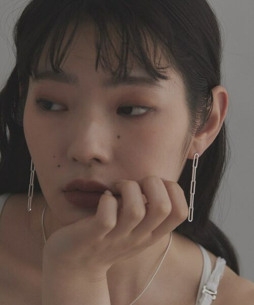 COCOSHNIK ONKITSCH / ココシュニックオンキッチュ ピアス・イヤリング | シルバー チェーンピアス フラットケーブルストレート | 詳細6