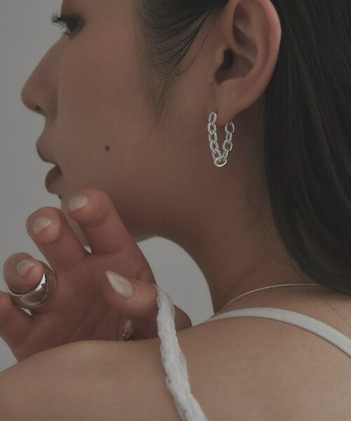 COCOSHNIK ONKITSCH / ココシュニックオンキッチュ ピアス・イヤリング | シルバー チェーンピアス オーバルリンクフープ | 詳細7