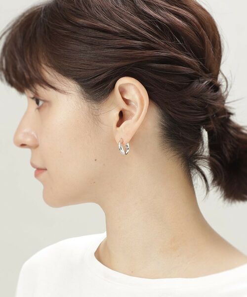 COCOSHNIK ONKITSCH / ココシュニックオンキッチュ ピアス・イヤリング | シルバー チェーンピアス カーブチェーンシングル | 詳細9