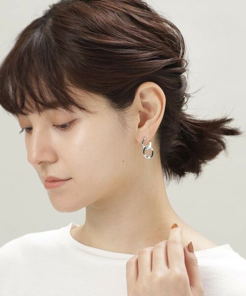 COCOSHNIK ONKITSCH / ココシュニックオンキッチュ ピアス・イヤリング | シルバー チェーンピアス カーブチェーンダブル | 詳細7