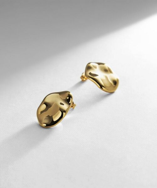 COCOSHNIK ONKITSCH / ココシュニックオンキッチュ ピアス・イヤリング | シルバー ニュアンスピアス アシンメプレート GP | 詳細1