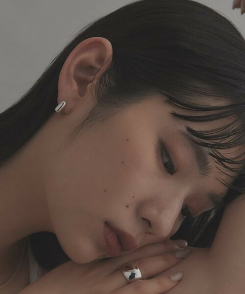 COCOSHNIK ONKITSCH / ココシュニックオンキッチュ ピアス・イヤリング | シルバー ハギーフープ スクエアピアス | 詳細7