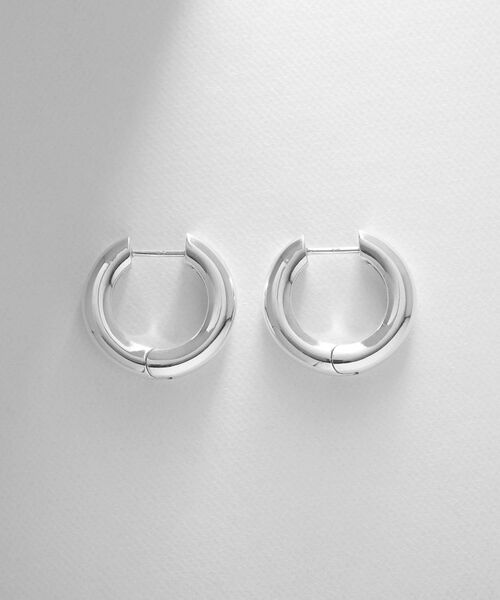 COCOSHNIK ONKITSCH / ココシュニックオンキッチュ ピアス・イヤリング | シルバー ハギーフープ ラウンドピアス | 詳細3