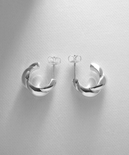 COCOSHNIK ONKITSCH / ココシュニックオンキッチュ ピアス・イヤリング | シルバー スモールフープ クロワッサンピアス | 詳細3