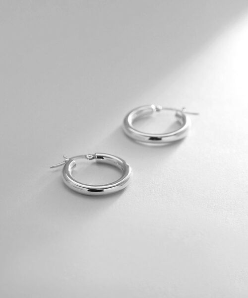 COCOSHNIK ONKITSCH / ココシュニックオンキッチュ ピアス・イヤリング | シルバー ホロウ フープピアスＳ | 詳細1