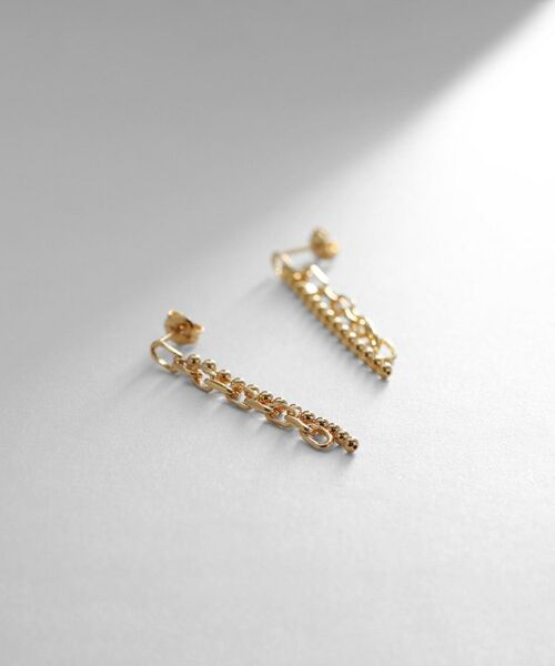 COCOSHNIK ONKITSCH / ココシュニックオンキッチュ ピアス・イヤリング | シルバー コンビネーションチェーン ニュアンスボールピアス GP | 詳細1