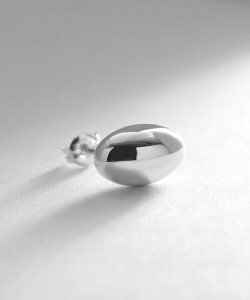 COCOSHNIK ONKITSCH / ココシュニックオンキッチュ ピアス・イヤリング | シルバー オーバルモチーフ スタッドピアス | 詳細2