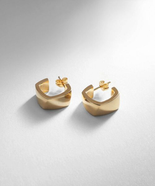 COCOSHNIK ONKITSCH / ココシュニックオンキッチュ ピアス・イヤリング | シルバー ツイストスクエア ピアス GP | 詳細1