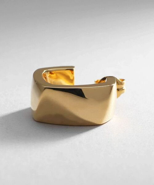 COCOSHNIK ONKITSCH / ココシュニックオンキッチュ ピアス・イヤリング | シルバー ツイストスクエア ピアス GP | 詳細2