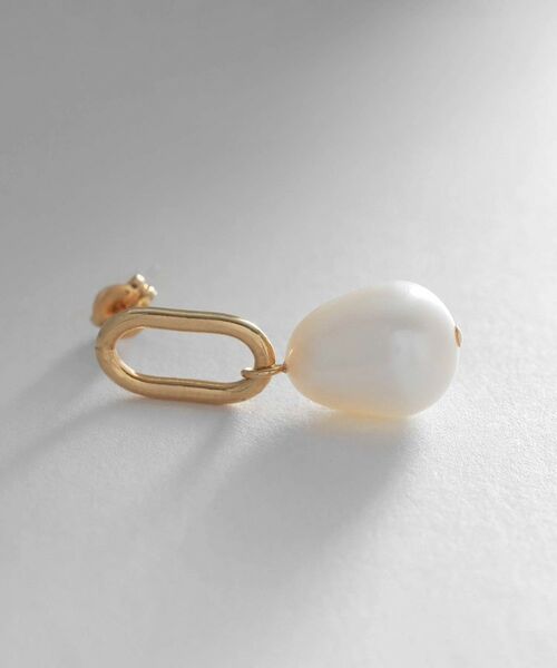 COCOSHNIK ONKITSCH / ココシュニックオンキッチュ ピアス・イヤリング | シルバー バロックパール チェーンリンク ショートピアス GP | 詳細2