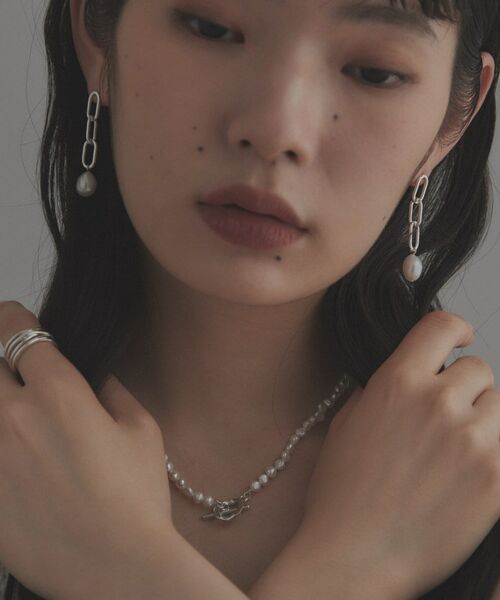 COCOSHNIK ONKITSCH / ココシュニックオンキッチュ ピアス・イヤリング | シルバー バロックパール チェーンリンク ロングピアス | 詳細6