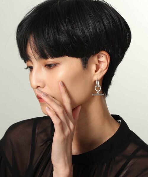 COCOSHNIK ONKITSCH / ココシュニックオンキッチュ ピアス・イヤリング | シルバー フープピアス トグルチャーム | 詳細9