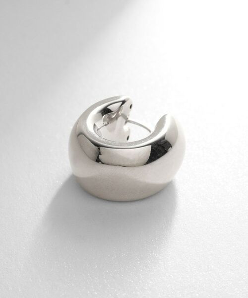 COCOSHNIK ONKITSCH / ココシュニックオンキッチュ ピアス・イヤリング | シルバー ホロウフープ ワイドピアス | 詳細2