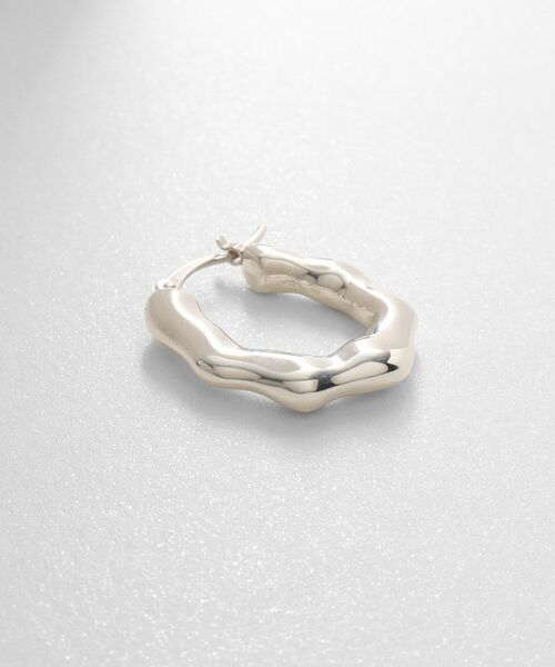 COCOSHNIK ONKITSCH / ココシュニックオンキッチュ ピアス・イヤリング | シルバー ニュアンスピアス オーバルフープ | 詳細2